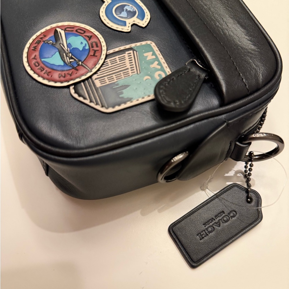 Coach Men’s Crossbody Bag with Travel Patchwork – Black/Navy Leather New! - Picture 3 of 9